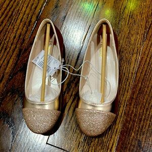 Champagne girls dress shoes